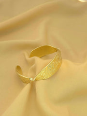 Radiant Flora Textured Cuff